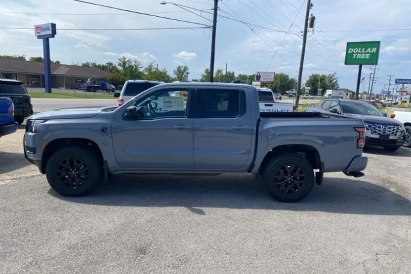 2026 Nissan Frontier SV photo 1