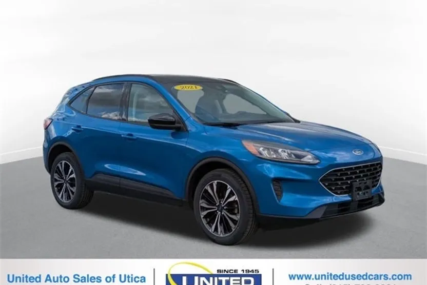 2021 Ford Escape SE photo 1