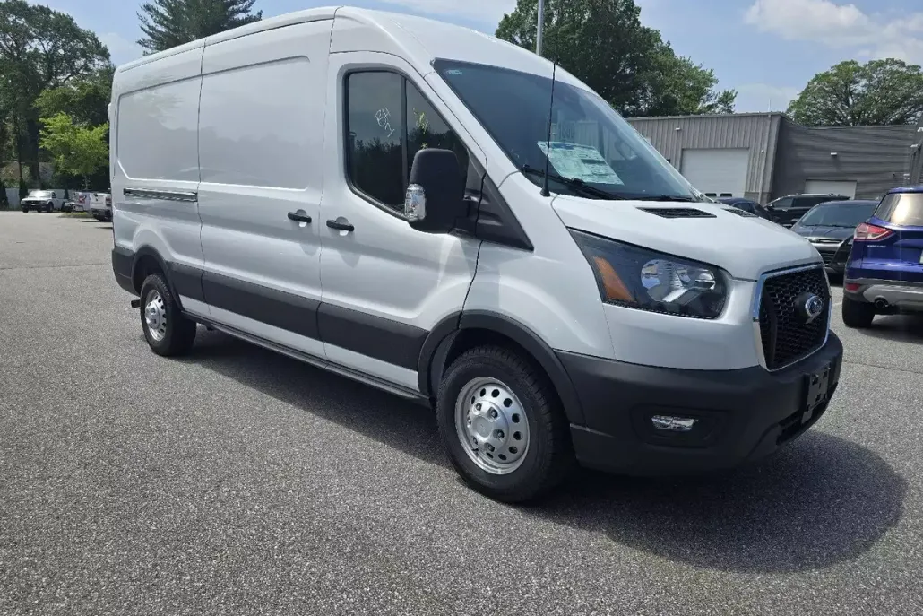 2025 Ford Transit Cargo Van photo 1