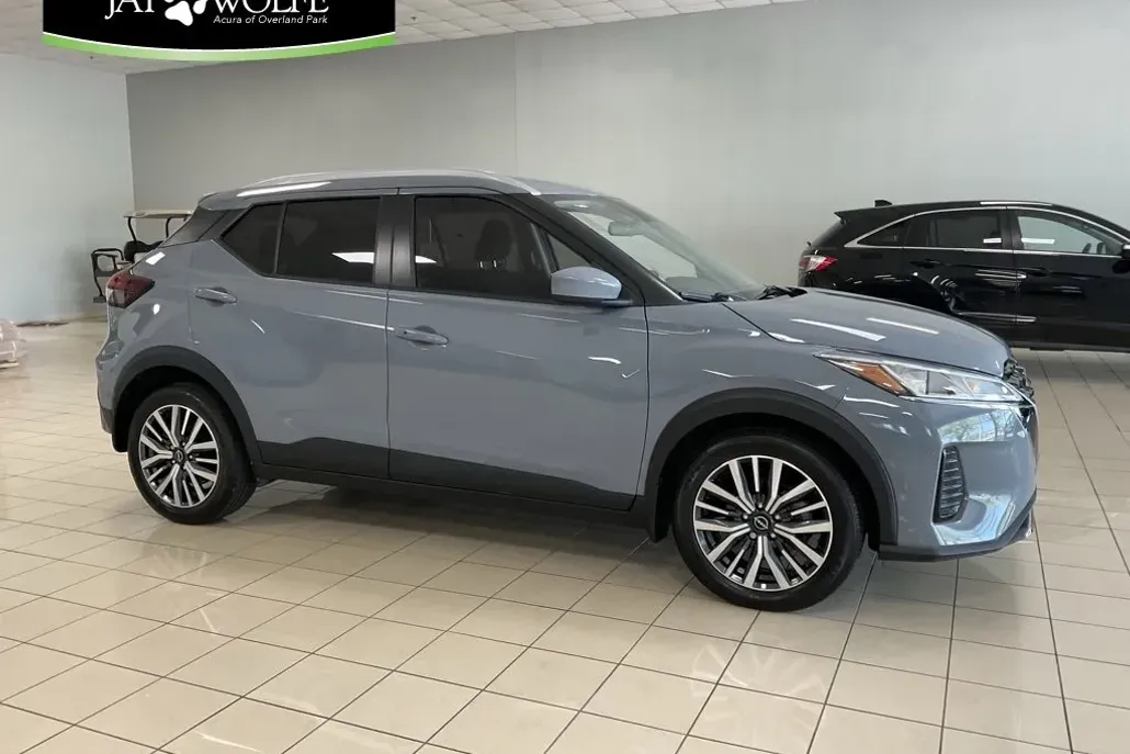 2024 Nissan Kicks SV photo 1