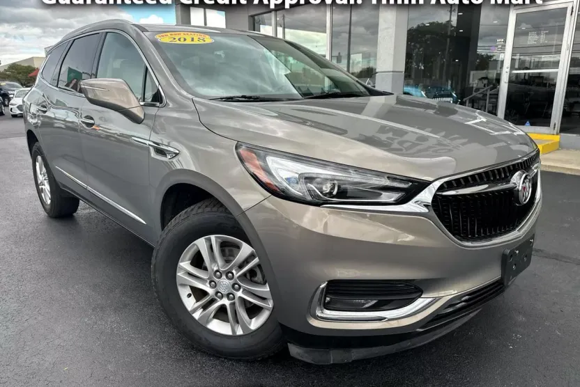 2018 Buick Enclave Essence photo 1