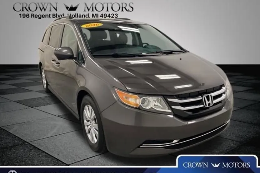 2016 Honda Odyssey EX-L photo 1