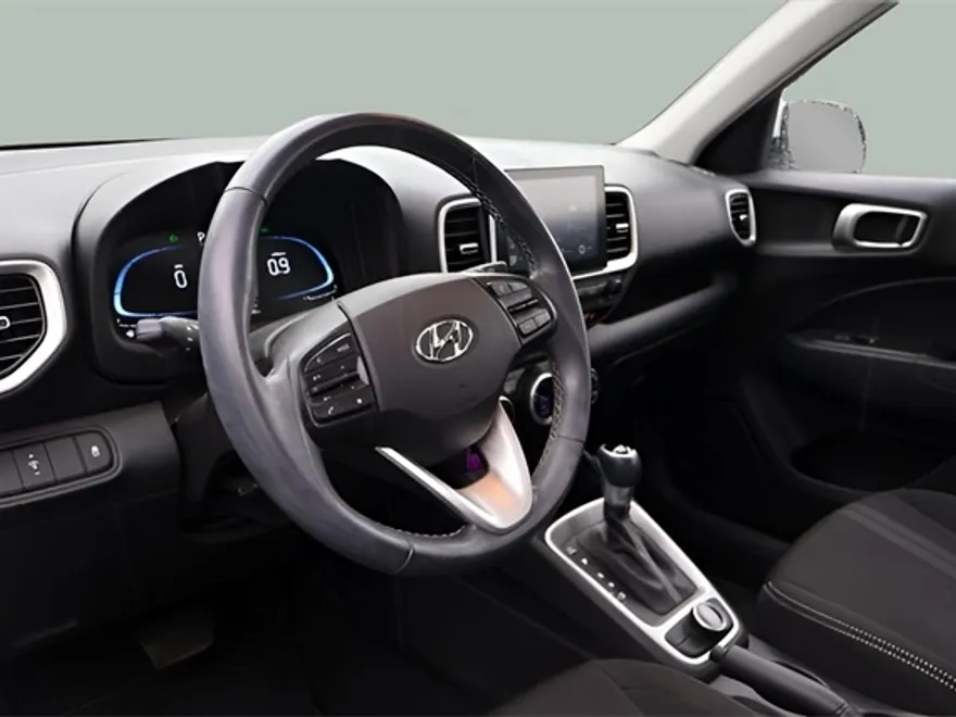 2023 Hyundai Venue SEL photo 1