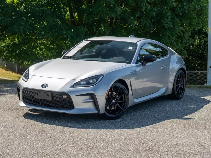 2023 Toyota GR86 Premium photo 1