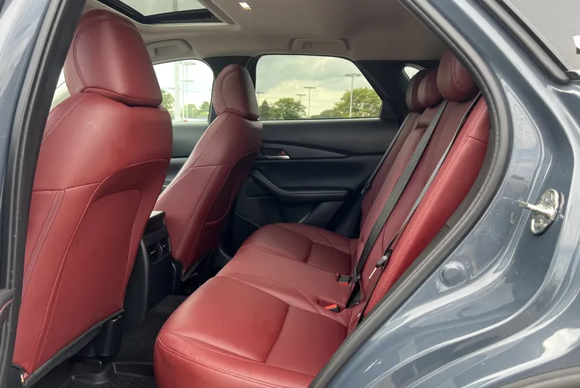 2024 Mazda CX-30 2.5 S Carbon photo 1