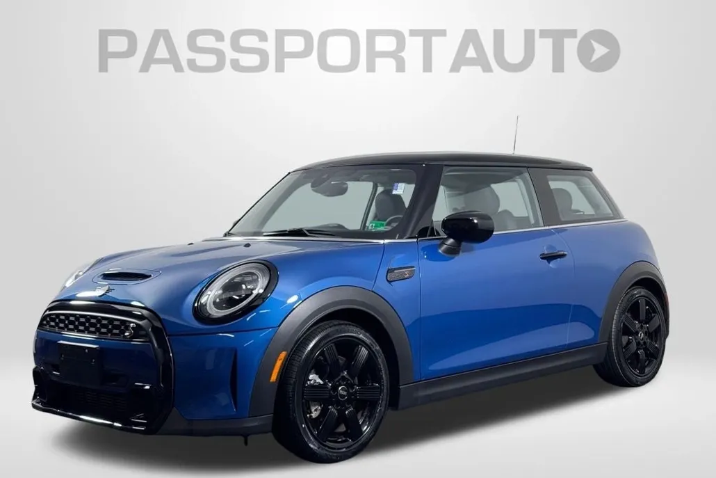 2023 Mini Cooper 2 Door Hardtop S photo 1