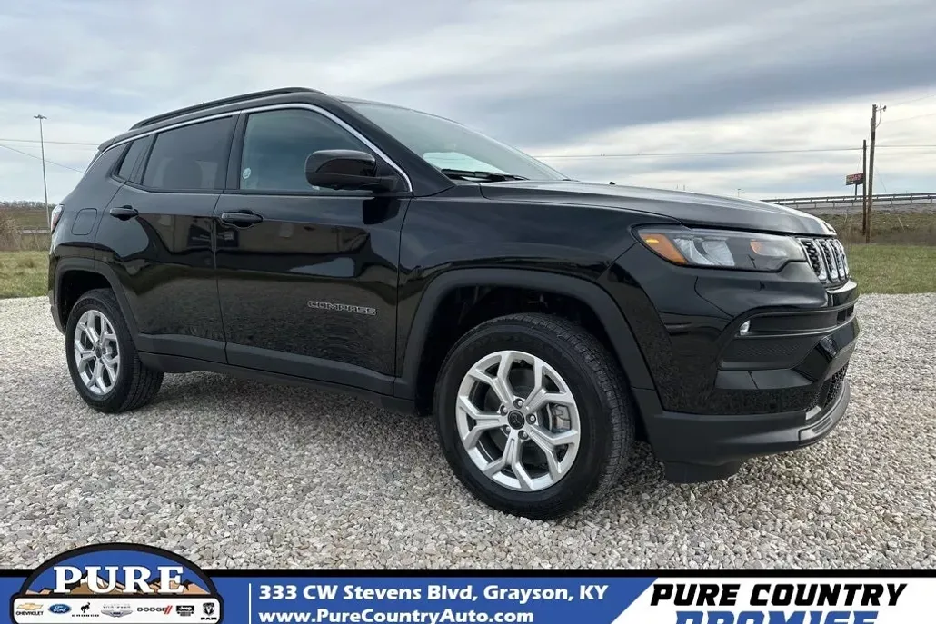 2025 Jeep Compass Latitude photo 1
