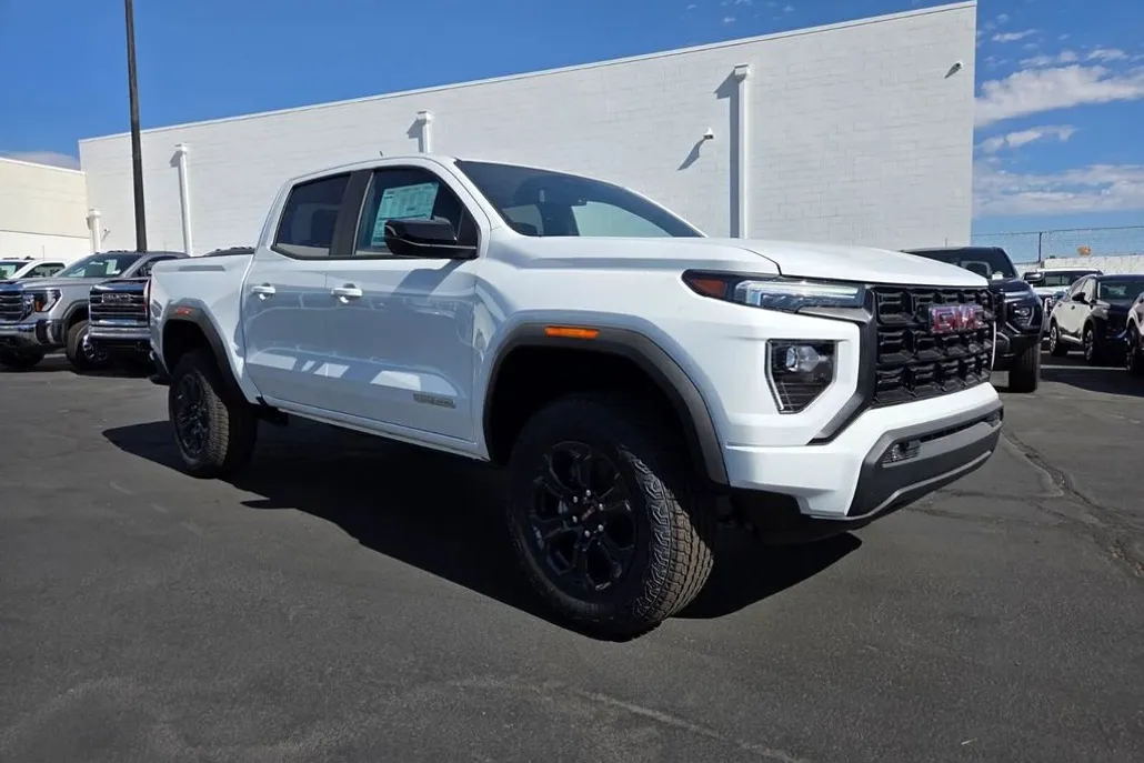 2025 Gmc Canyon Elevation photo 1