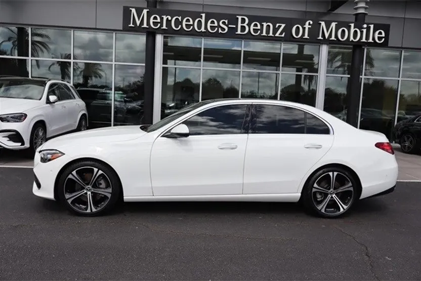 2023 Mercedes Benz C 300 photo 1