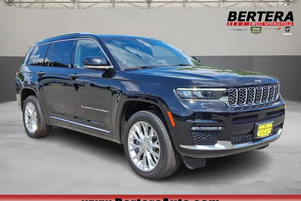 2021 Jeep Grand Cherokee L Summit photo 1