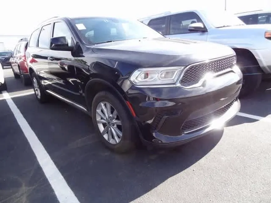 2023 Dodge Durango SXT photo 1