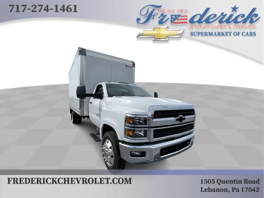 2024 Chevrolet Silverado 5500HD Work Truck photo 1