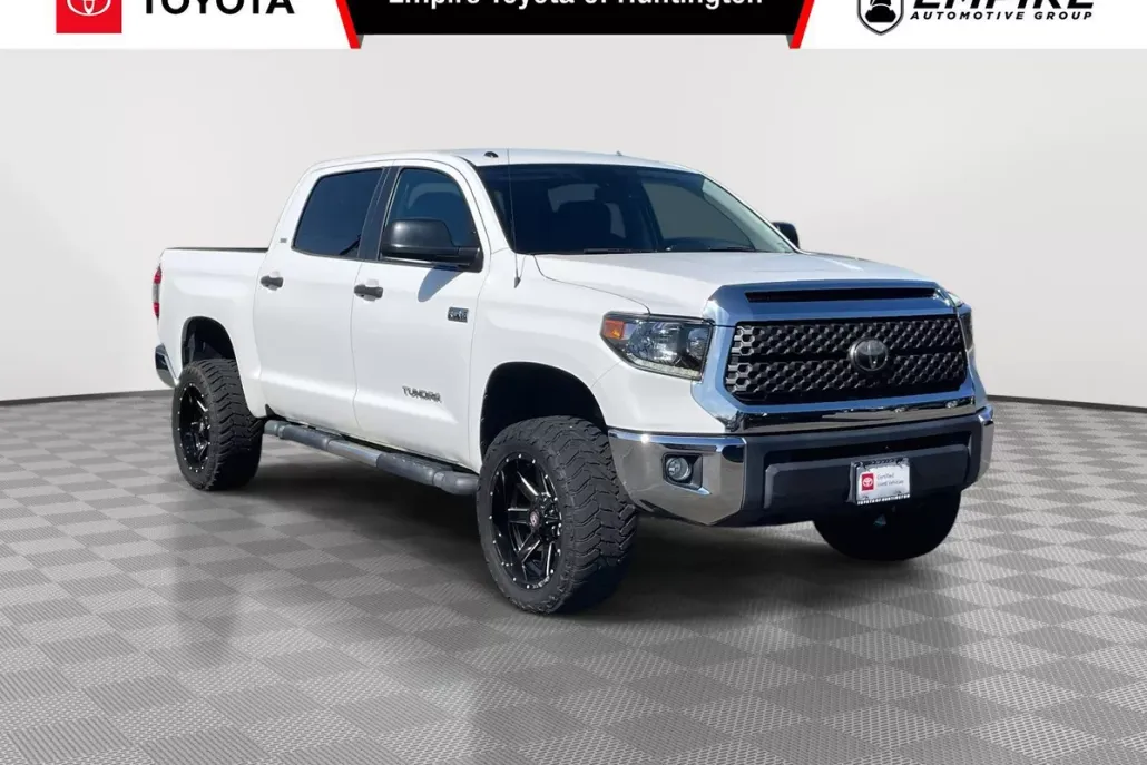 2018 Toyota Tundra SR5 photo 1