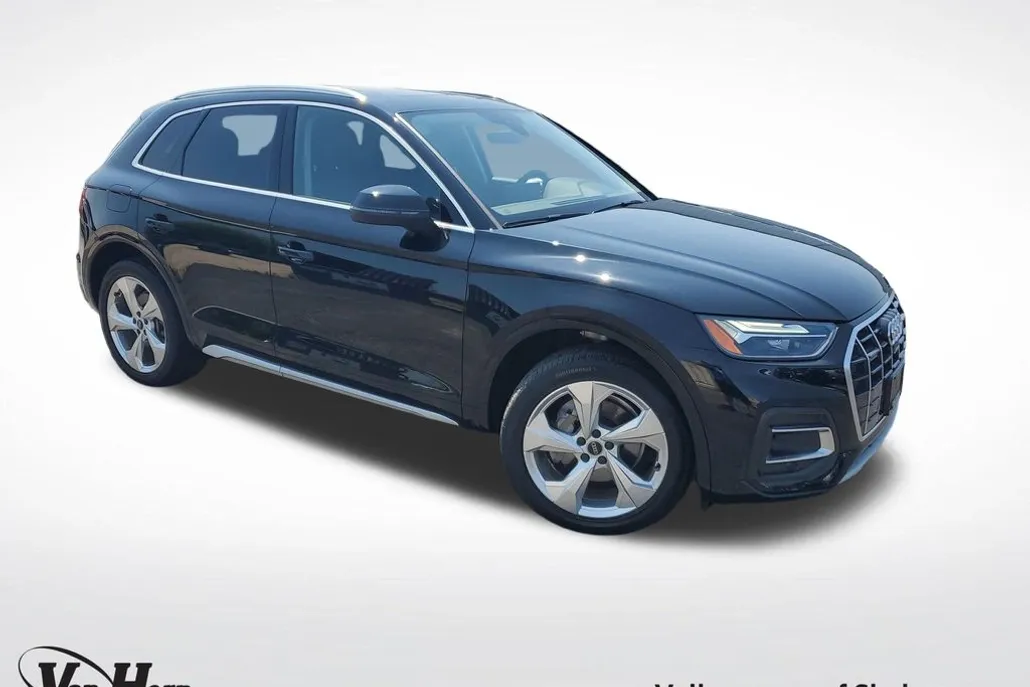 2021 Audi Q5 45 Premium photo 1