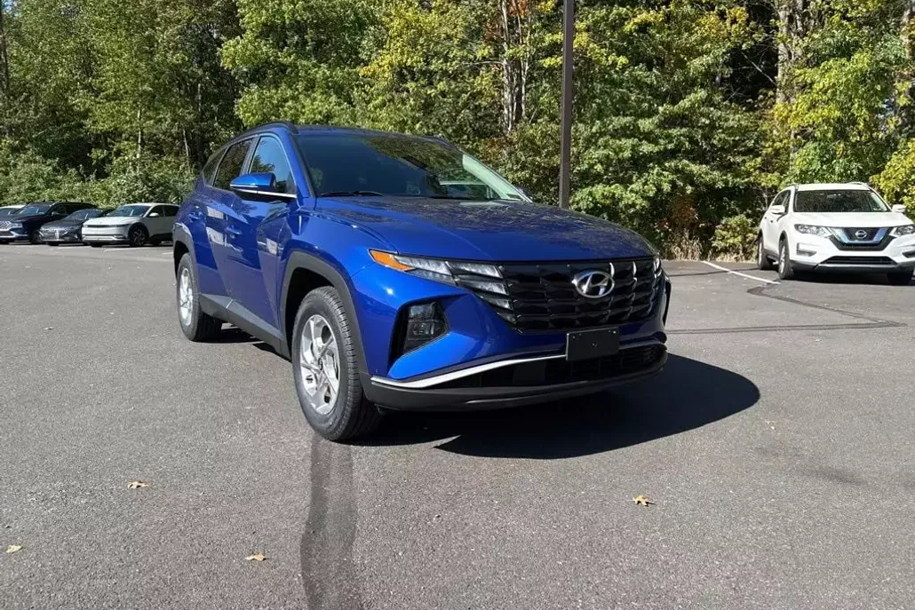 2022 Hyundai Tucson SEL photo 1