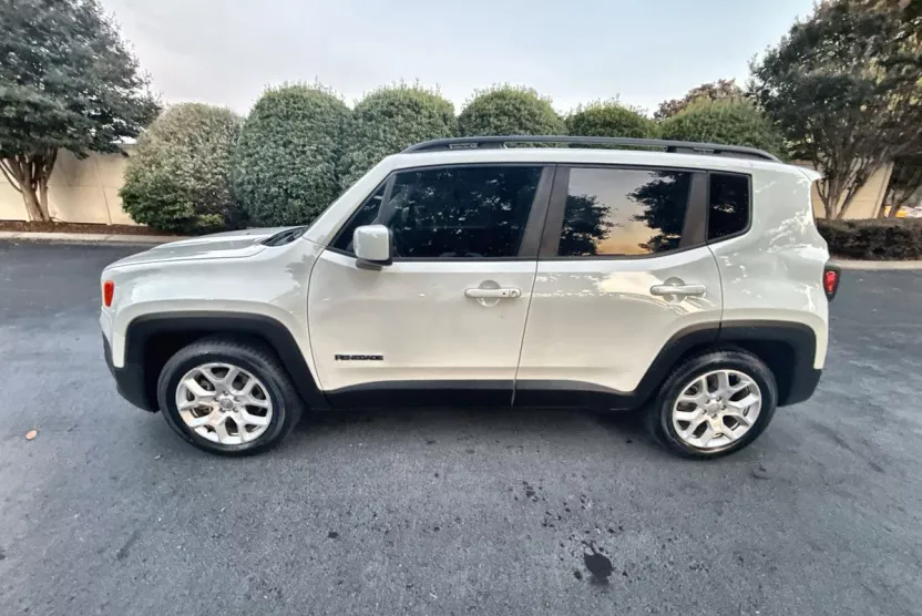 2018 Jeep Renegade Latitude North Edition photo 1
