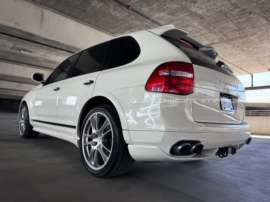 2009 Porsche Cayenne GTS photo 24