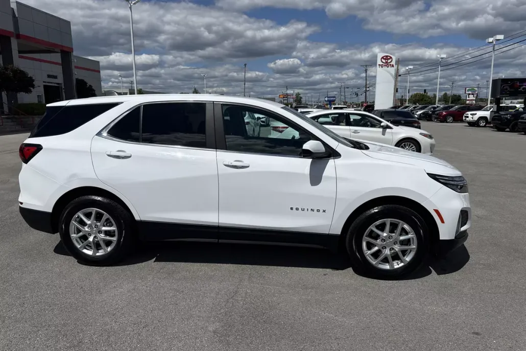 2022 Chevrolet Equinox photo 1