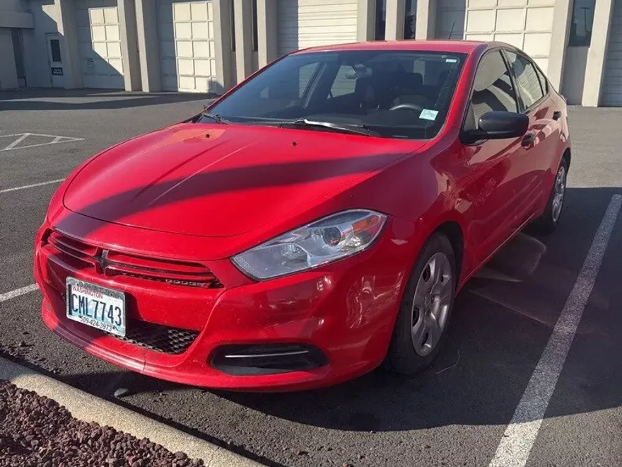 2016 Dodge Dart SE photo 1