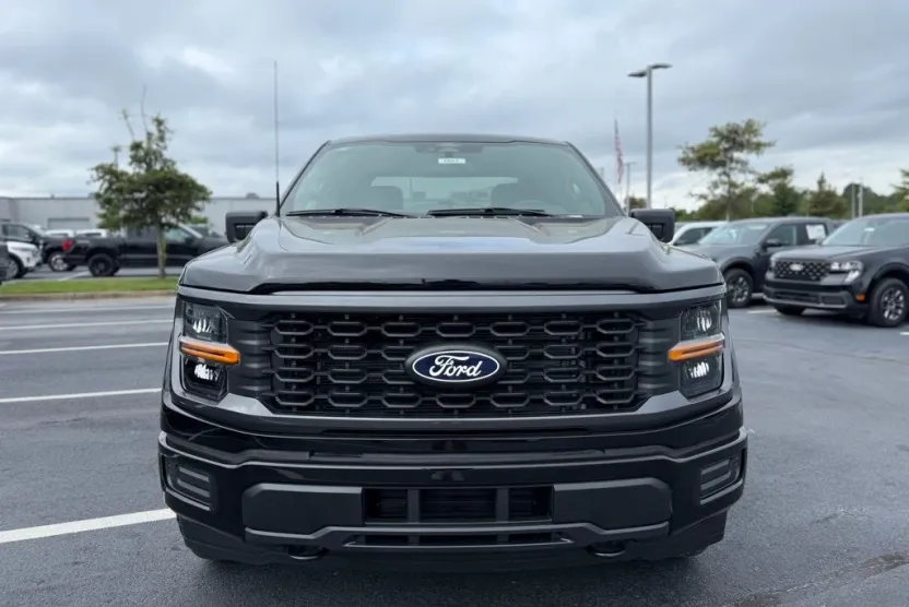 2025 Ford F-150 STX photo 1