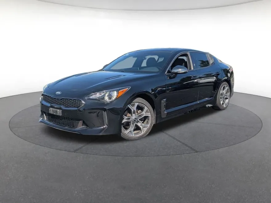 2020 Kia Stinger GT-Line photo 1