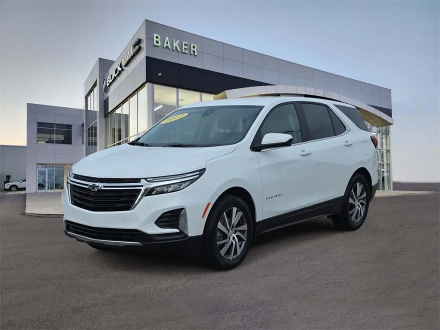 2023 Chevrolet Equinox LT photo 1