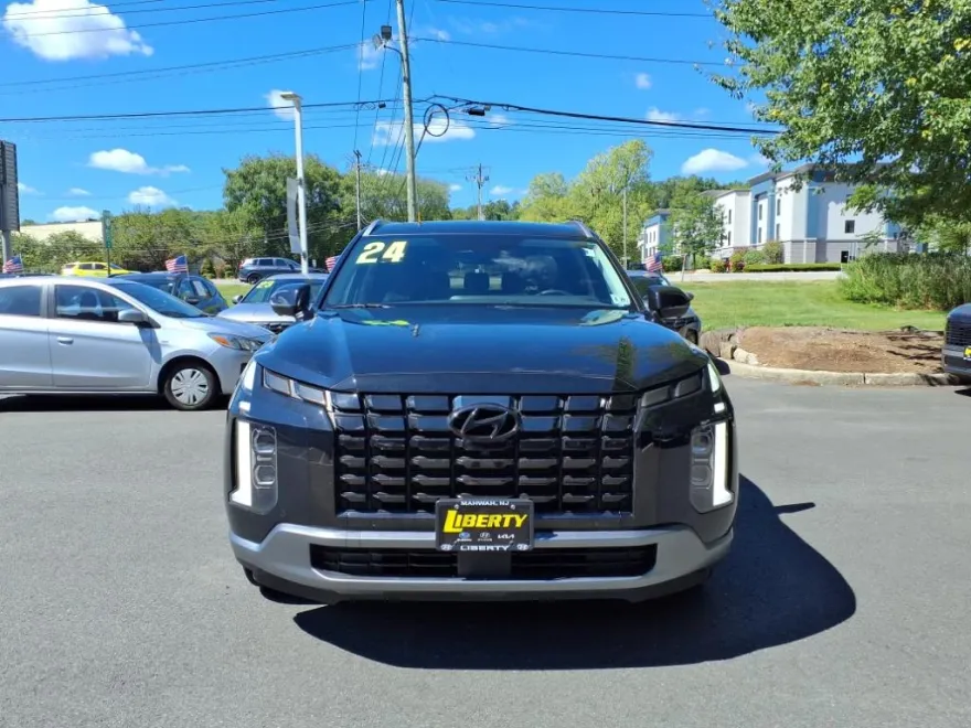2024 Hyundai Palisade SEL photo 1
