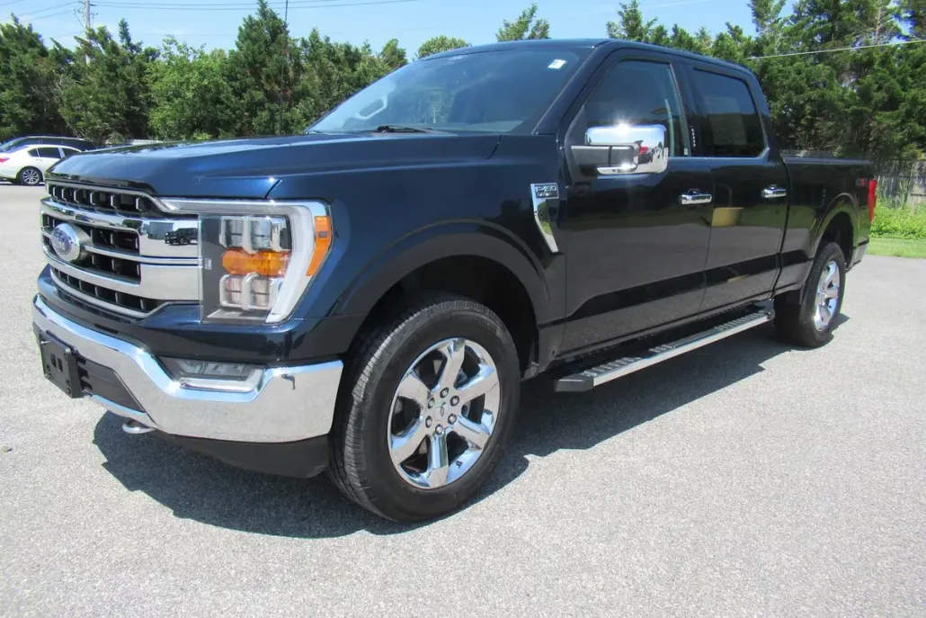 2022 Ford F-150 Lariat photo 1
