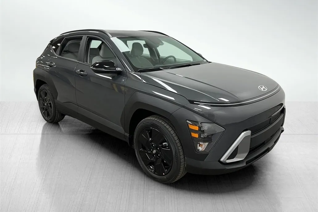 2026 Hyundai Kona SEL photo 1
