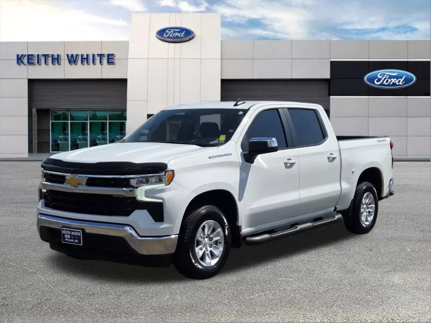2024 Chevrolet Silverado 1500 LT photo 1