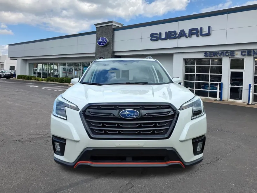 2024 Subaru Forester Sport photo 1