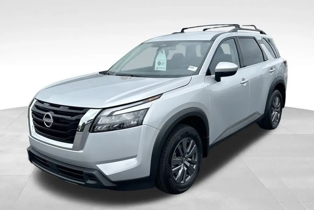 2025 Nissan Pathfinder SV photo 1