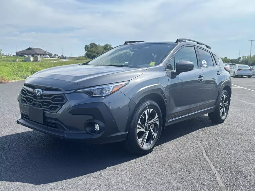 2024 Subaru Crosstrek Premium photo 1