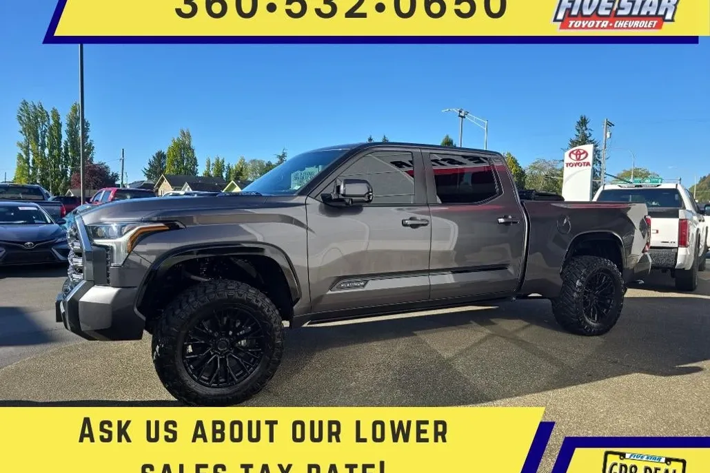 2024 Toyota Tundra Platinum photo 1