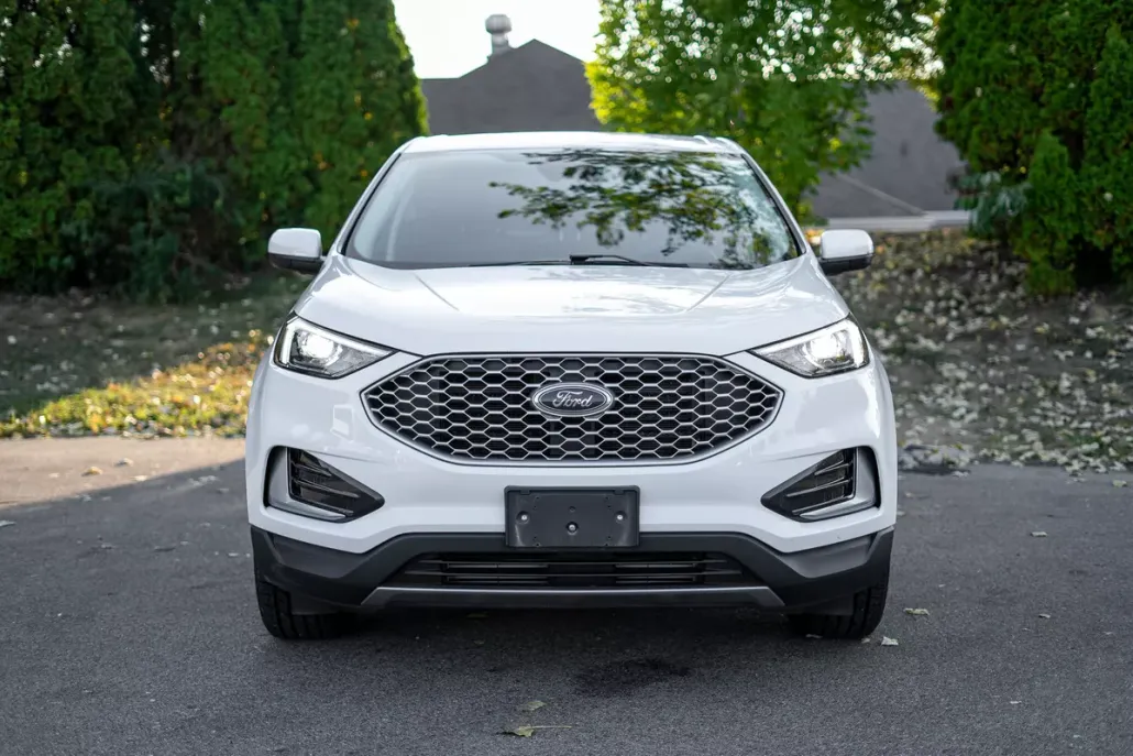 2024 Ford Edge SEL photo 1