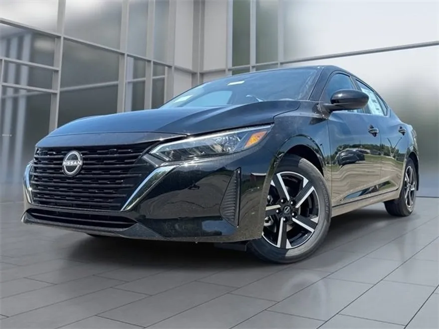 2025 Nissan Sentra SV photo 1