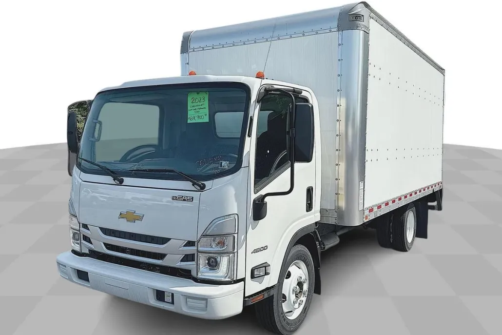 2023 Chevrolet Silverado 4500HD photo 1