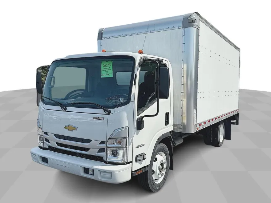 2023 Chevrolet Silverado 4500HD photo 1