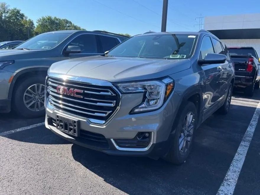 2023 Gmc Terrain SLT photo 1