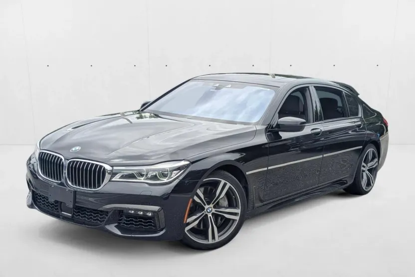 2019 Bmw 750i xDrive Sedan photo 1