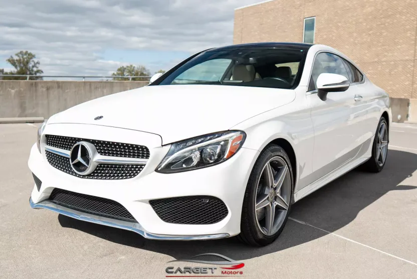 2018 Mercedes Benz C 300 4MATIC photo 1