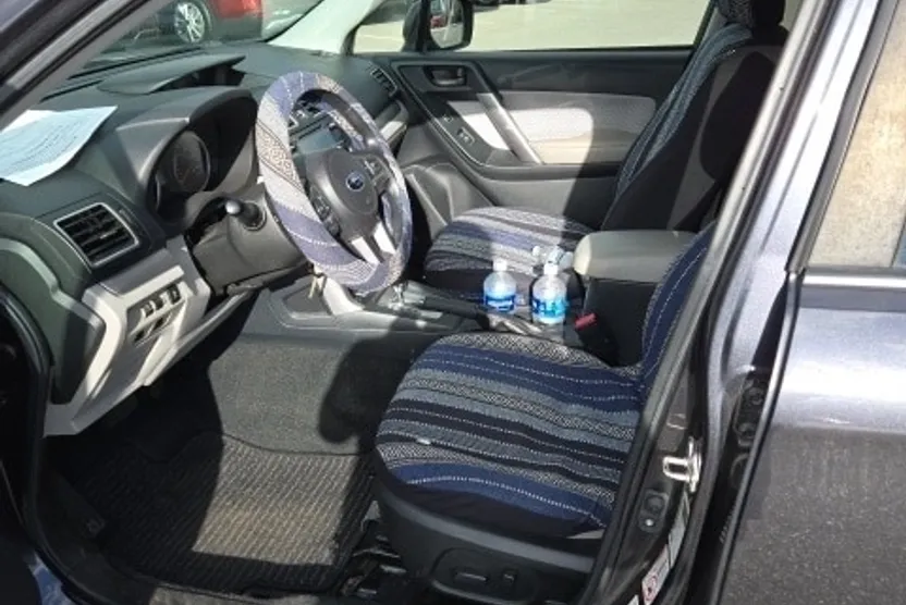 2018 Subaru Forester 2.5i Premium photo 1