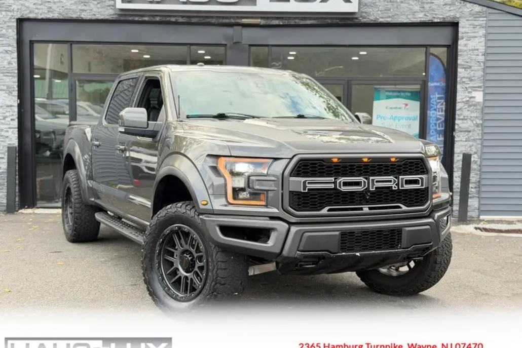2018 Ford F-150 Raptor photo 1