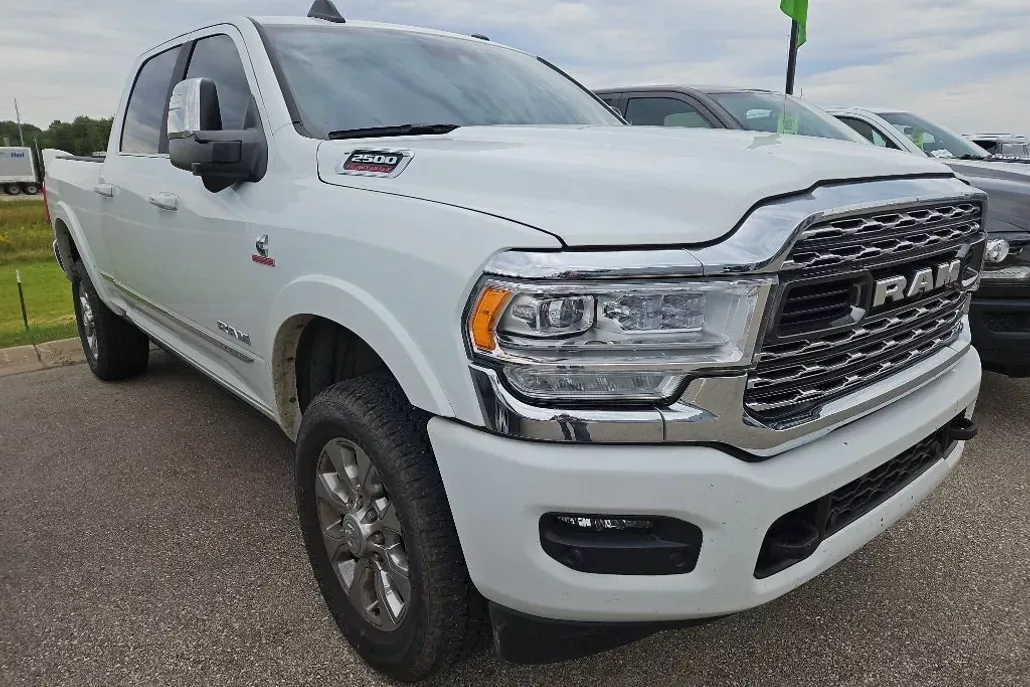 2024 Ram 2500 Limited photo 1