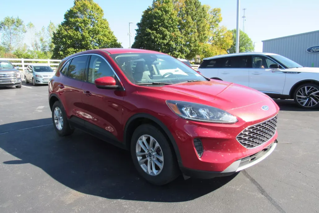 2020 Ford Escape SE photo 1