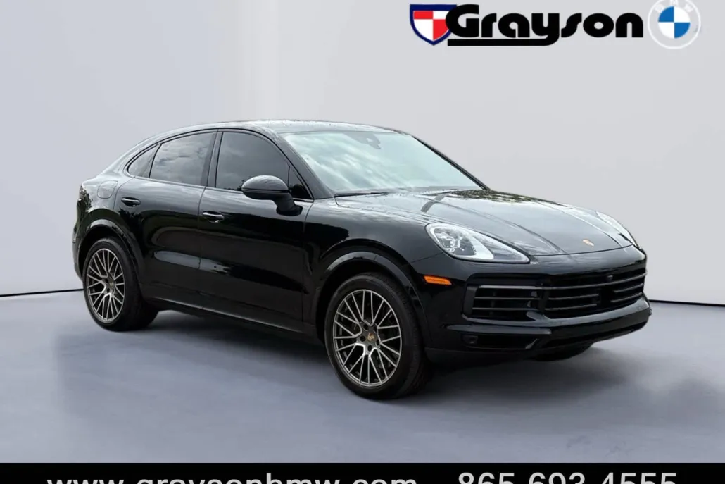 2023 Porsche Cayenne Coupe Platinum Edition photo 1