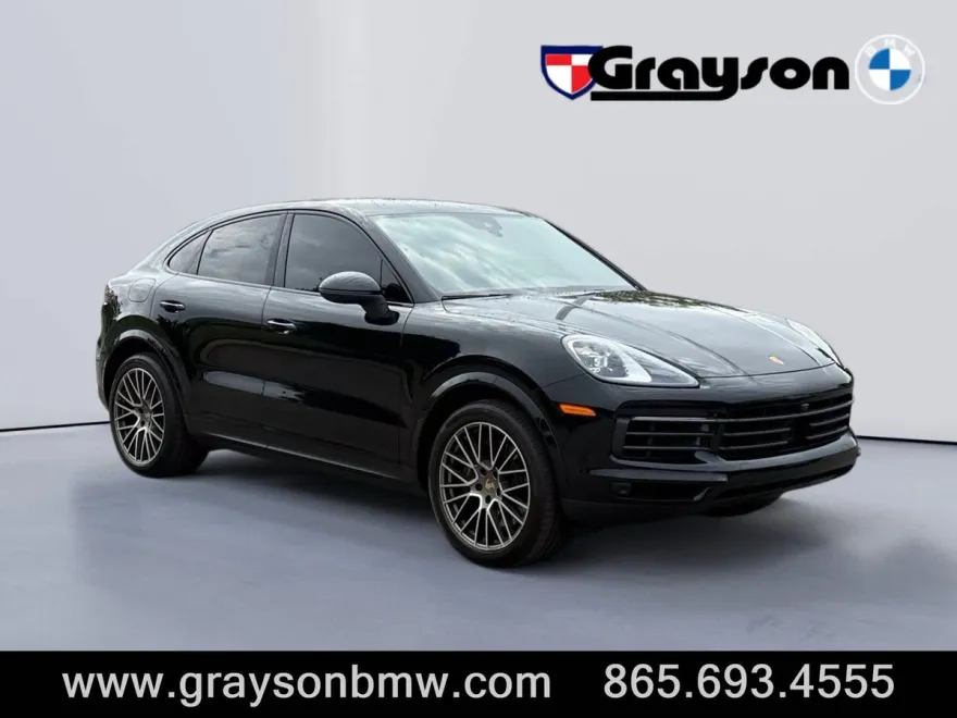 2023 Porsche Cayenne Coupe Platinum Edition photo 1