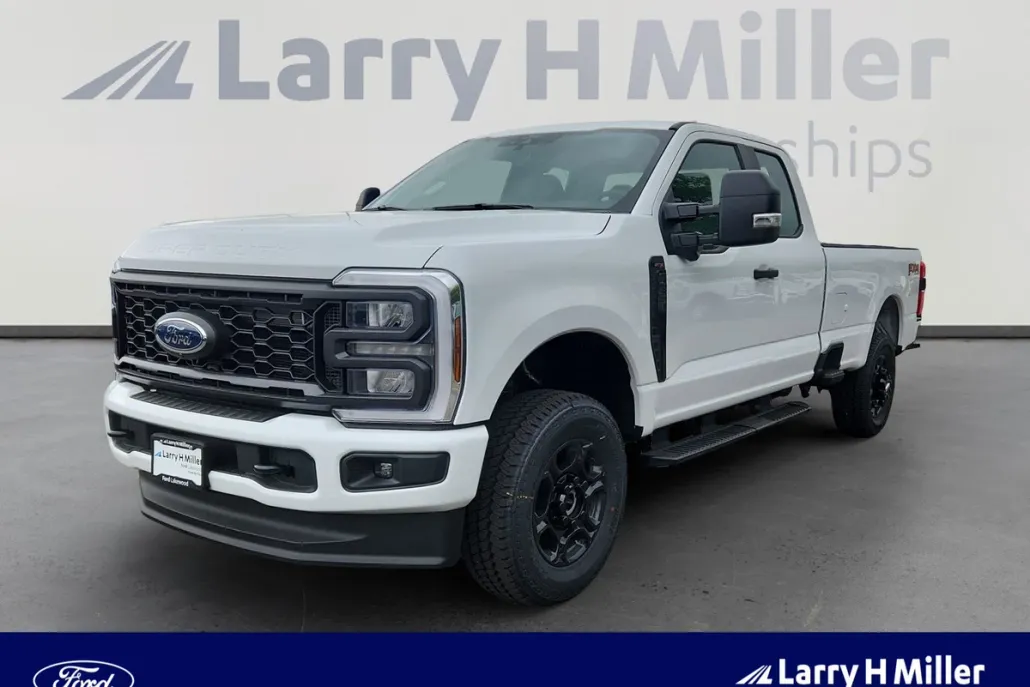 2025 Ford F-250 XL photo 1