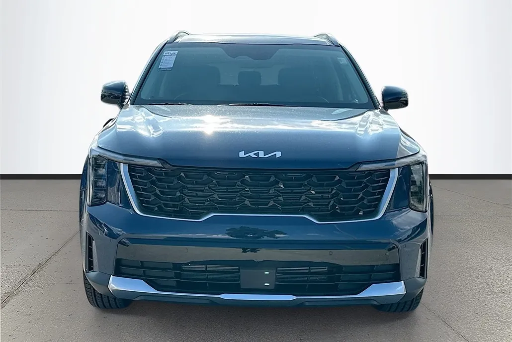 2026 Kia Sorento S photo 1
