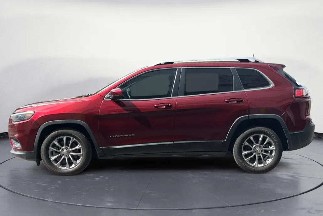 2019 Jeep Cherokee Latitude photo 1